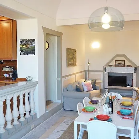 Apartment Terrazza Con Vista - In The Heart Of *