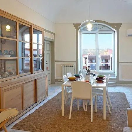 Terrazza Con Vista - In The Heart Of דירה